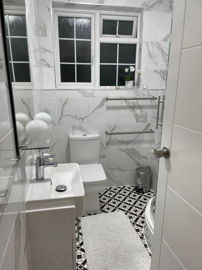 Hendon Park Apartments In London The Hyde Luaran gambar