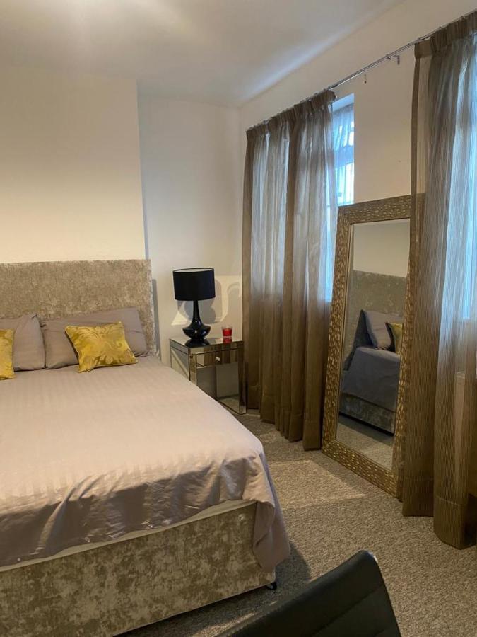 Hendon Park Apartments In London The Hyde Luaran gambar